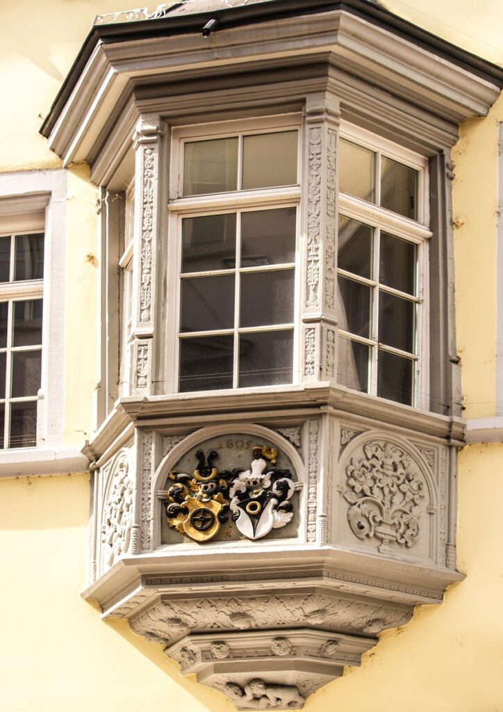 classic bay windows West Columbia